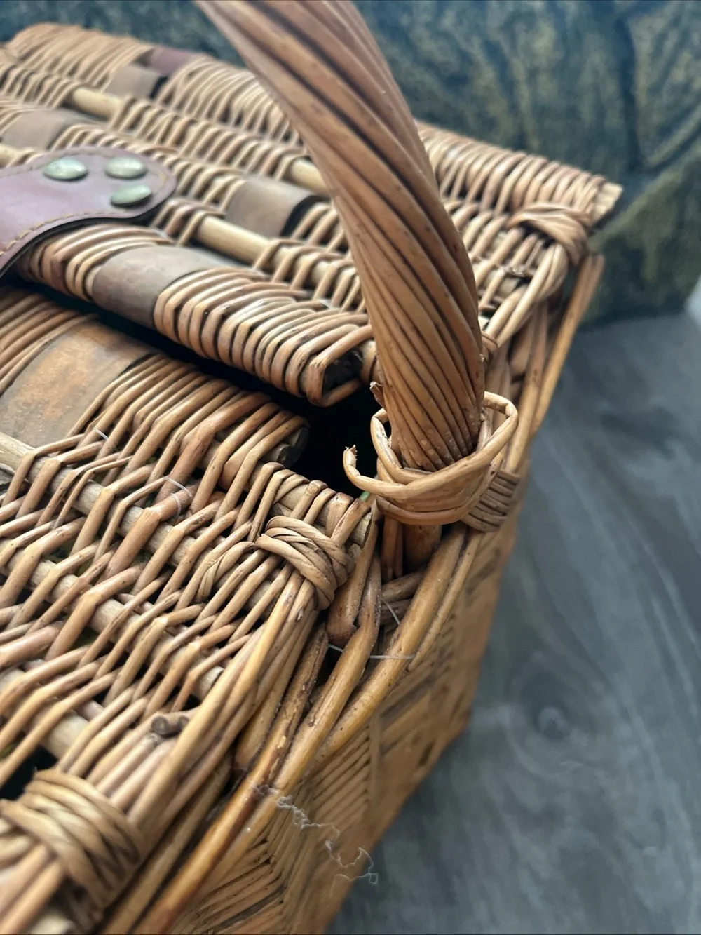 Boho Cottage Vintage Wicker Picnic Basket with Green Roll-Up Placemat Napkins